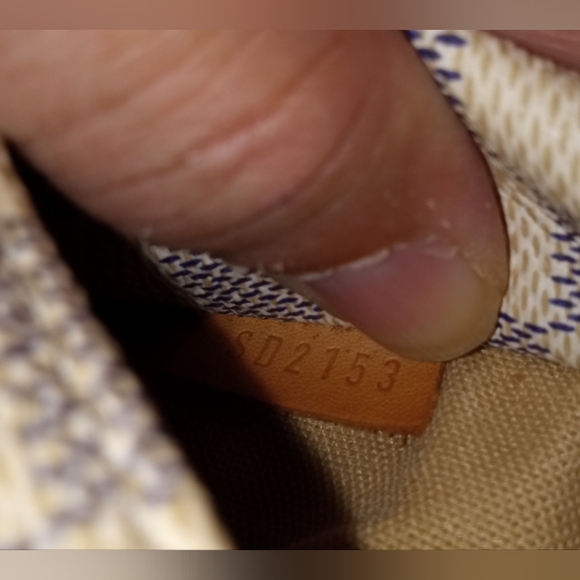 Sale ~ Louis Vuitton Totally MM Damier Azur - 100% Authentic - Picture 11 of 11